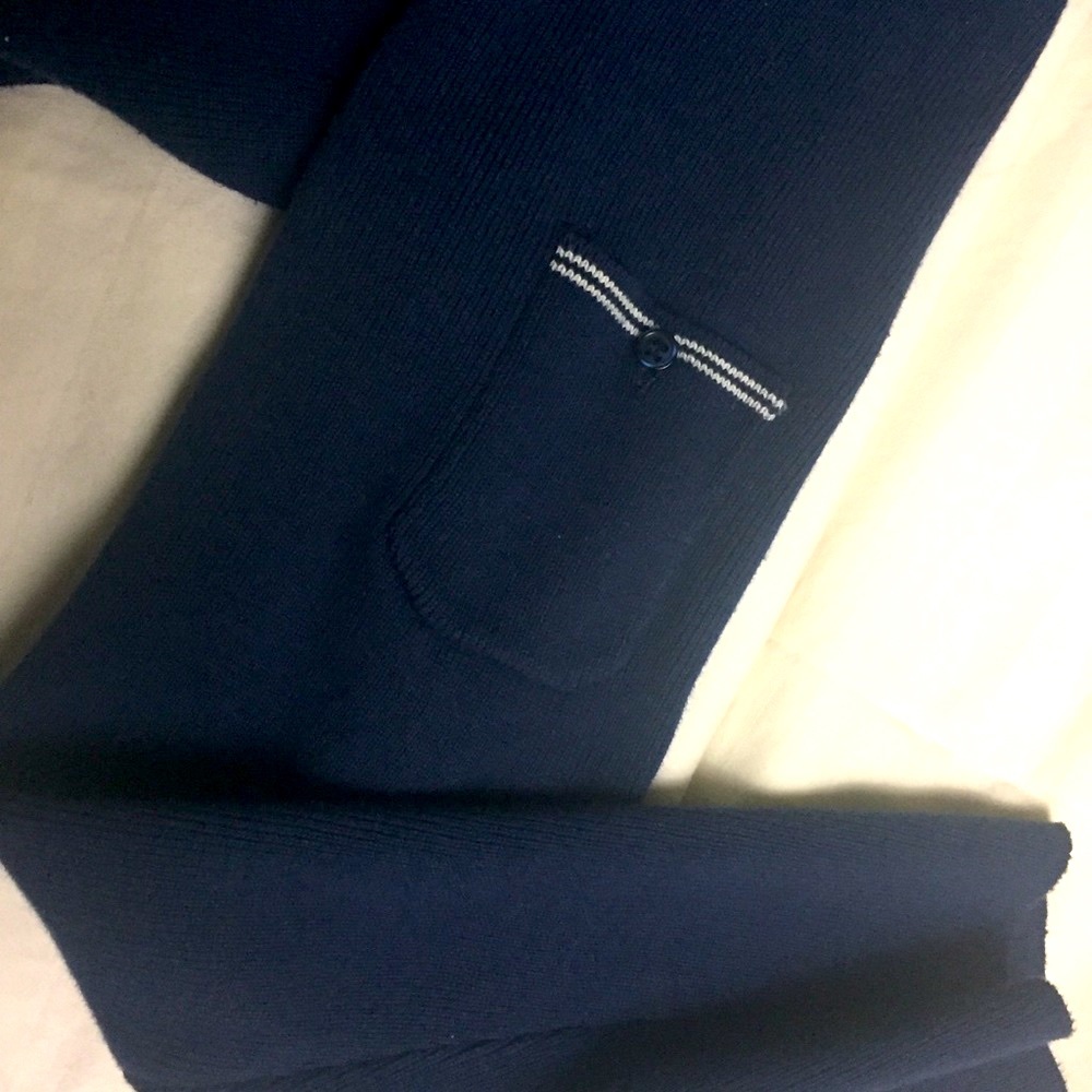 KermitAttackedByKillerSweater... - Picture 4 of 7